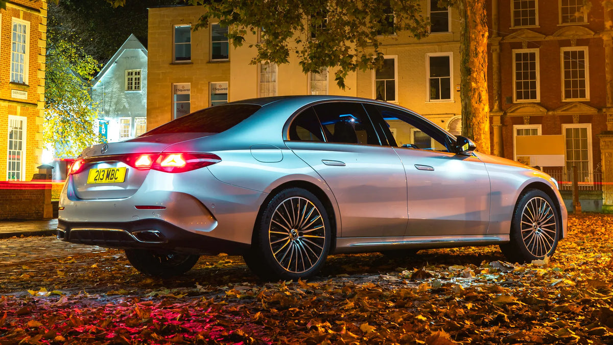 Mercedes E Class - Velda Rental
