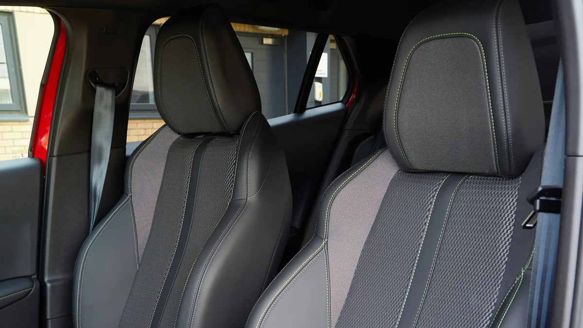 Peugeot 2008 - Velda Rental