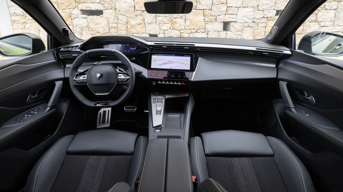 Peugeot 408 - Velda Rental