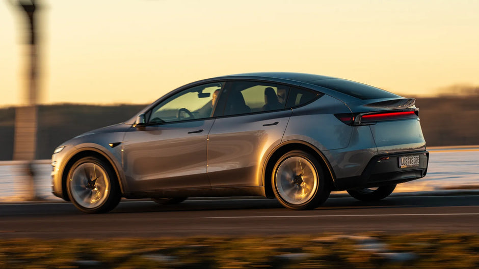 Tesla Y - Velda Rental