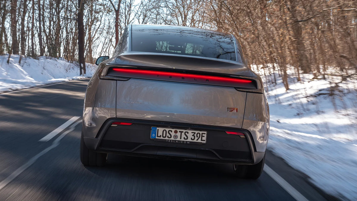 Tesla Y - Velda Rental